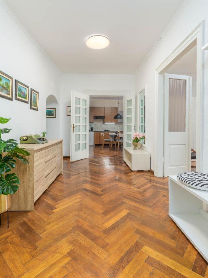 Apartment Melanie Pula Buitenkant foto